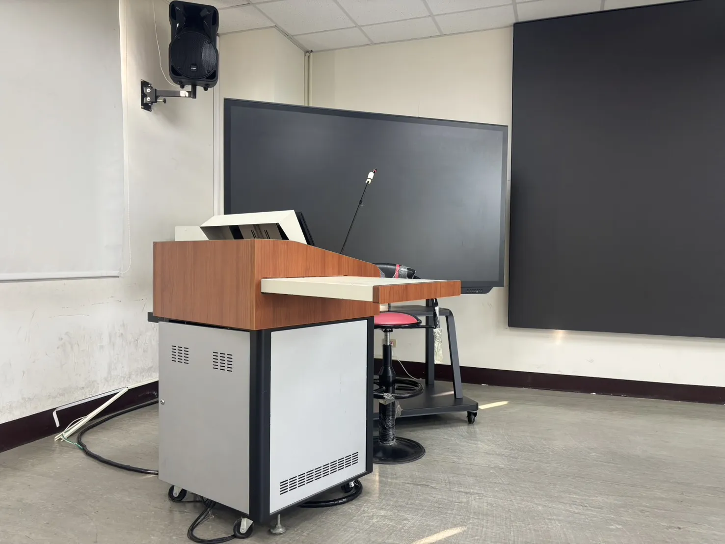 R313大型階梯演講教室 第3張