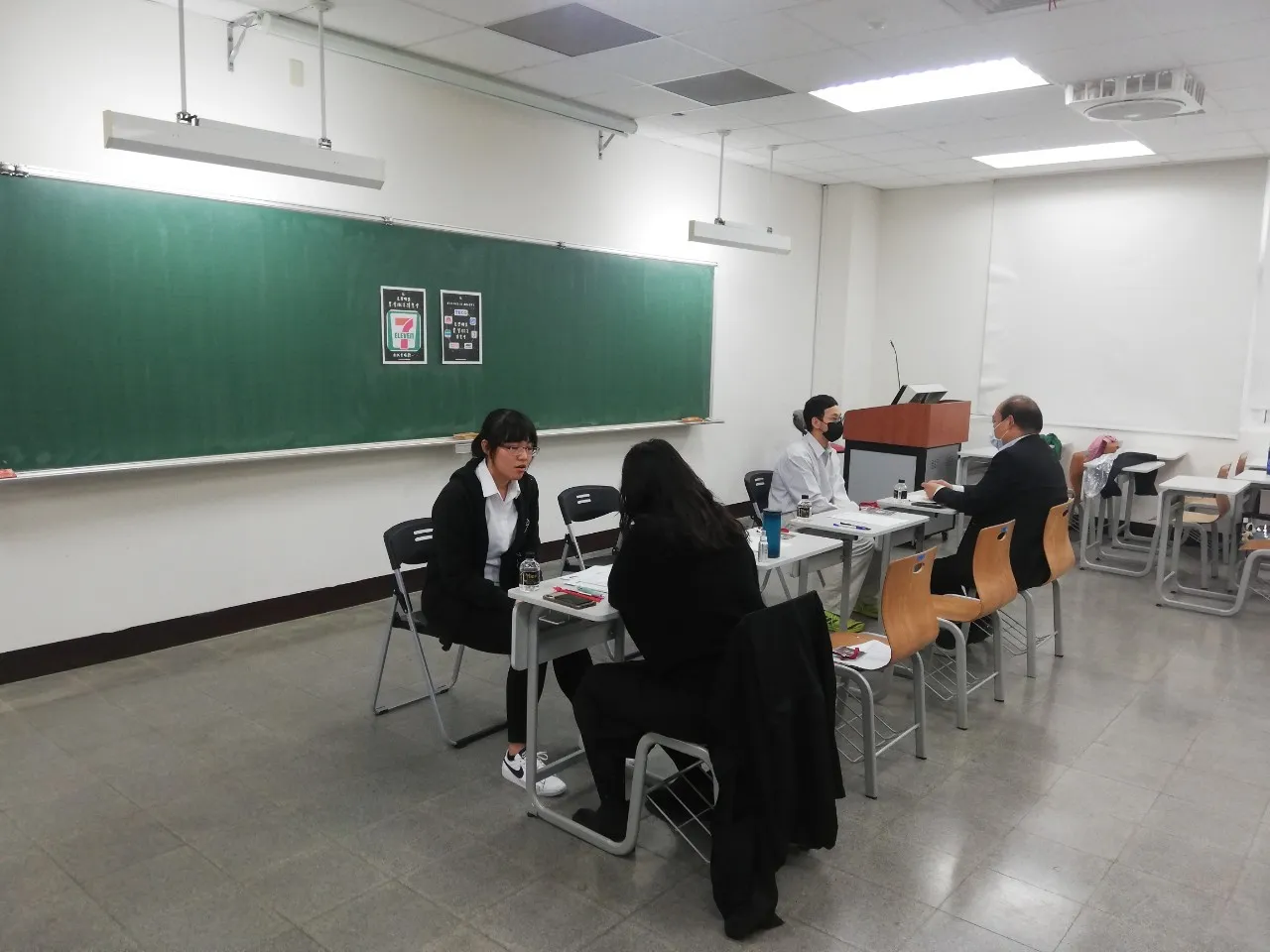 109-1 產學合作面試 第7張