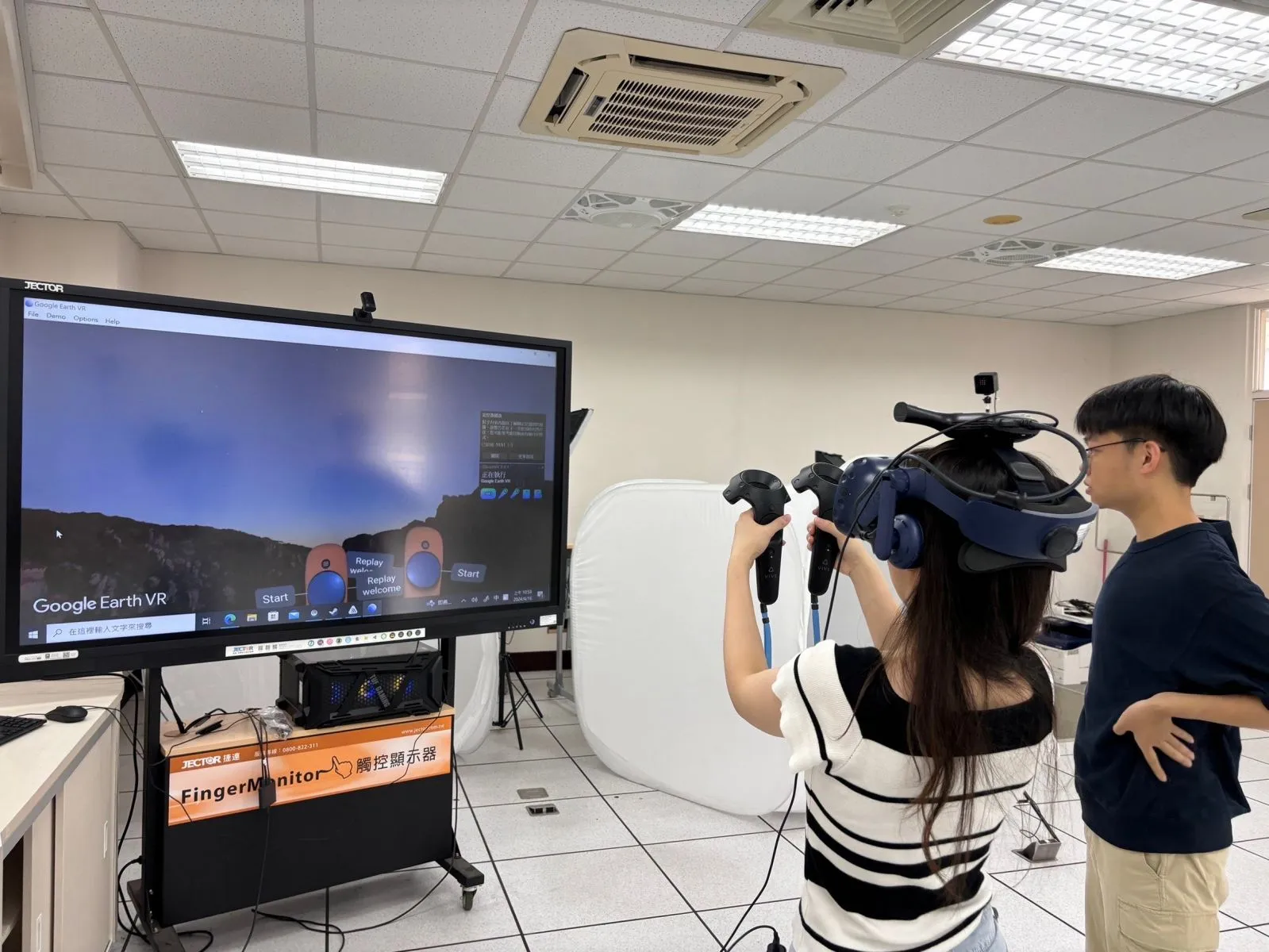 R611-1 虛實整合創新實驗室 (VR教室) 第6張